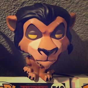 Vaulted: Scar The Lion king BUNDLE.  OPEN TO TRADE